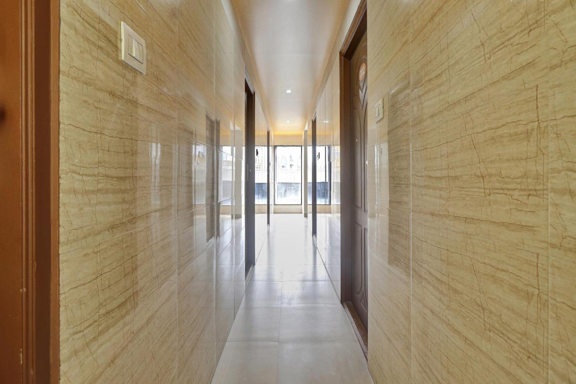 Hotel O Phoenix Residency Бангалор Екстериор снимка