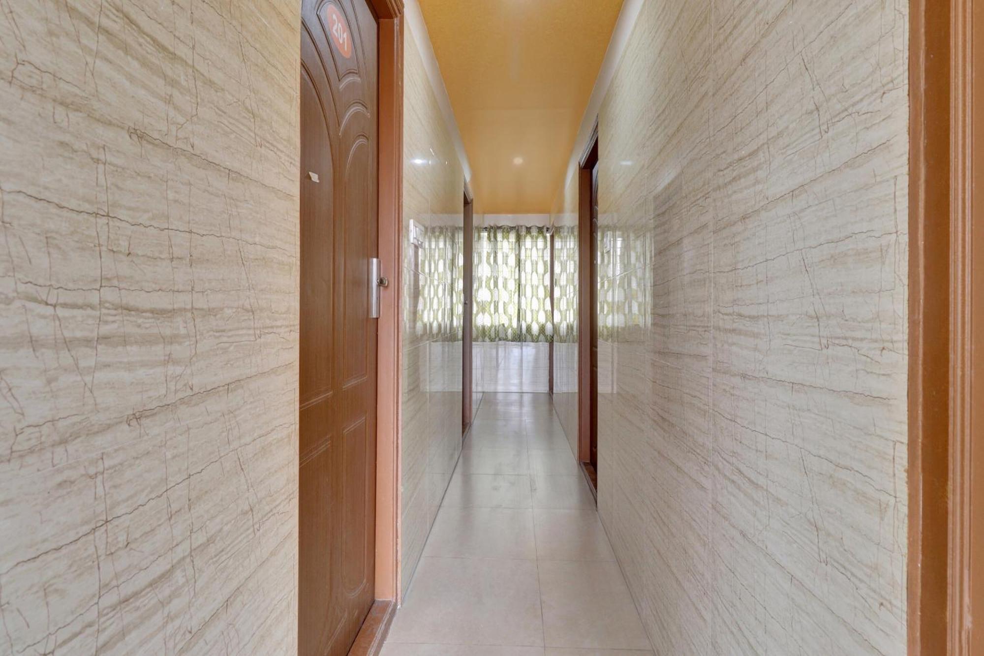 Hotel O Phoenix Residency Бангалор Екстериор снимка